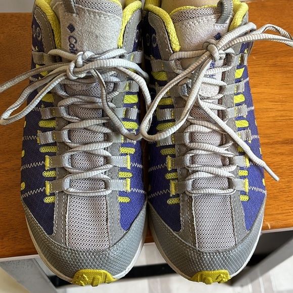 COLUMBIA TECHLITE MASTER FLY WOMEN’S TRAIL WALKING/RUNNING SHOES SIZE 9 - Picture 7 of 9
